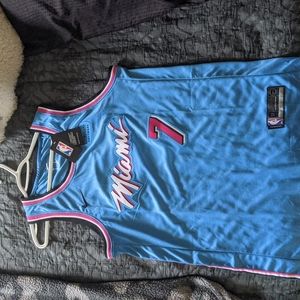 Miami heat jersey (Gordon Dragic)